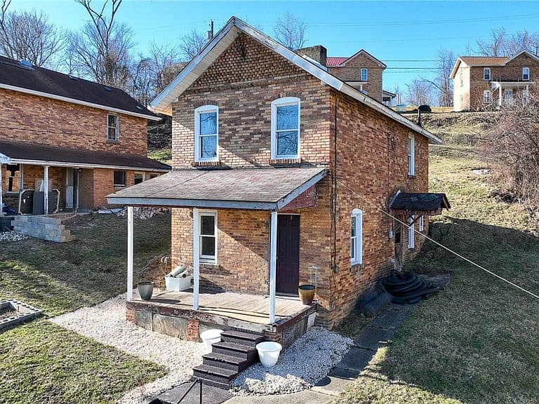 Listing photo 4
