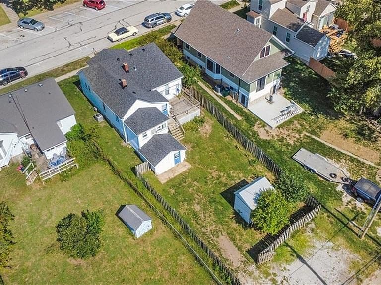 Listing photo 4