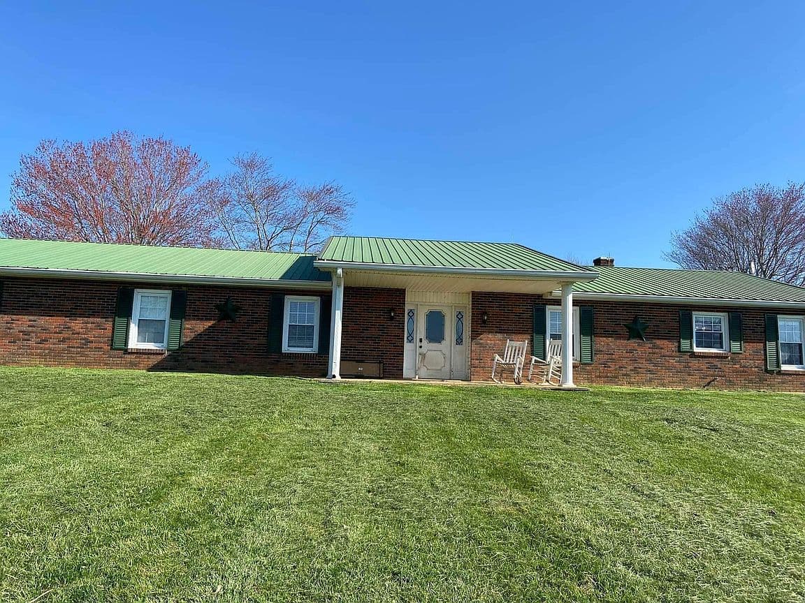 Primary listing photo