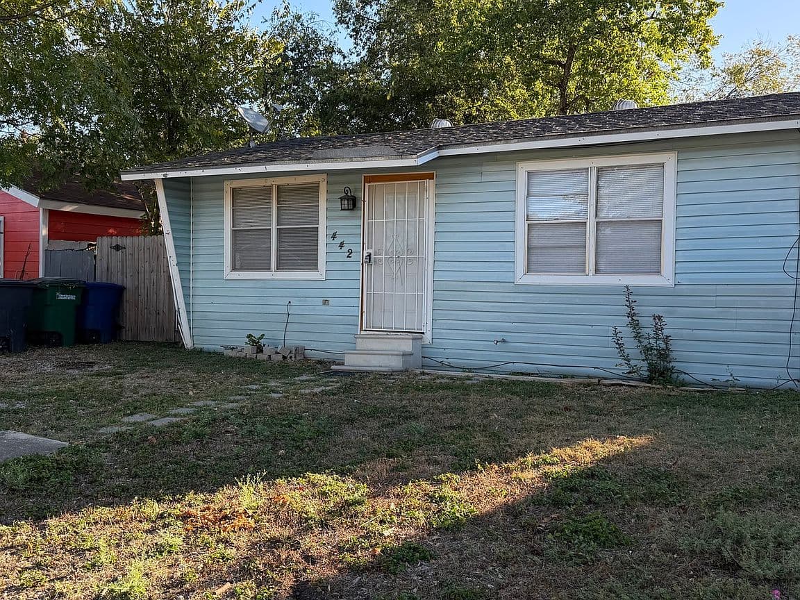 Primary listing photo