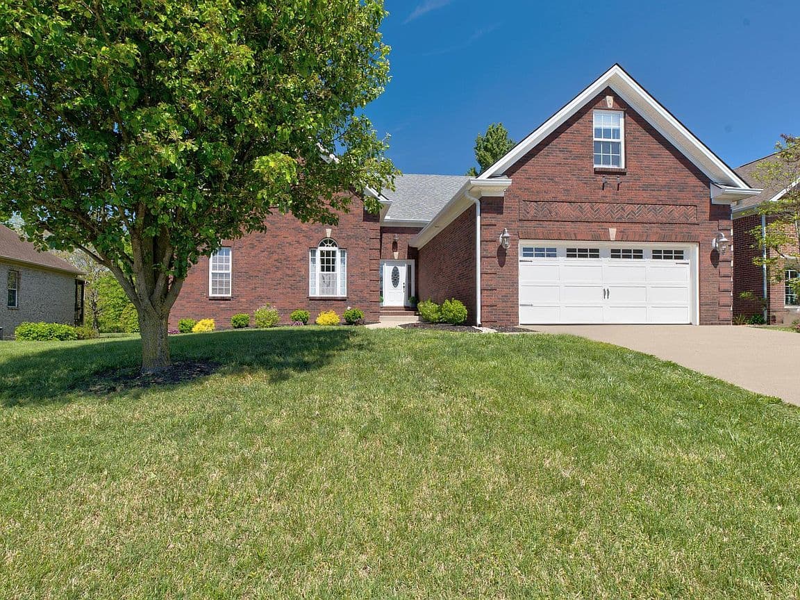 Primary listing photo