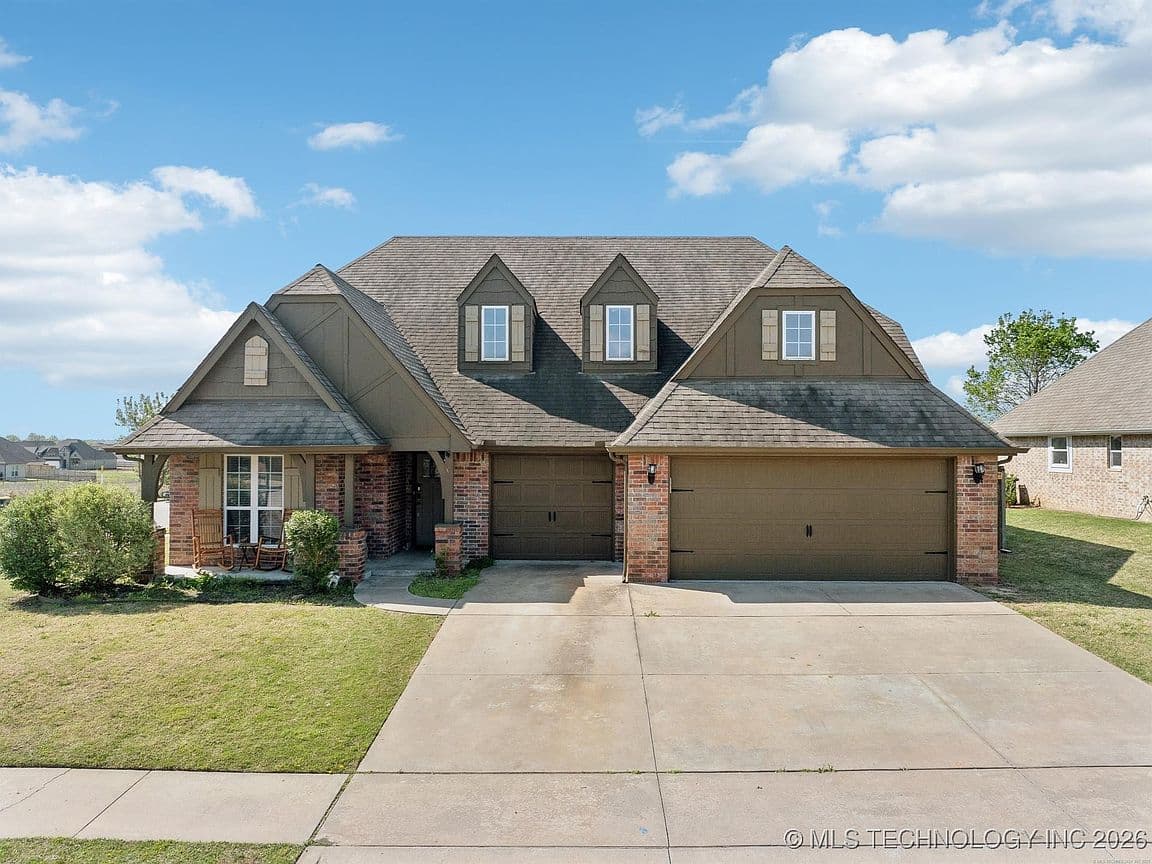 Primary listing photo