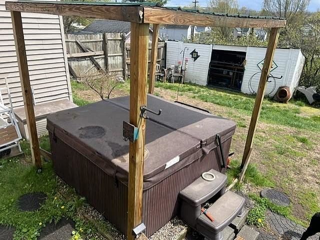 Listing photo 4