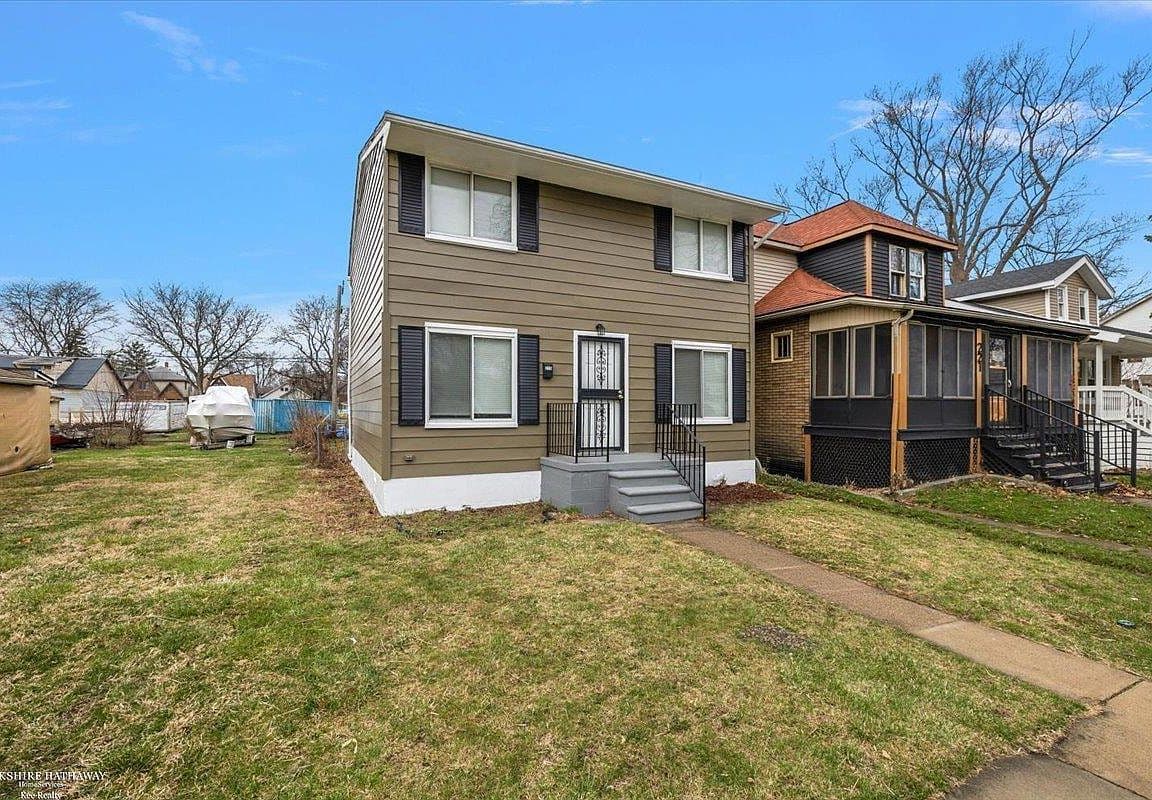 Primary listing photo