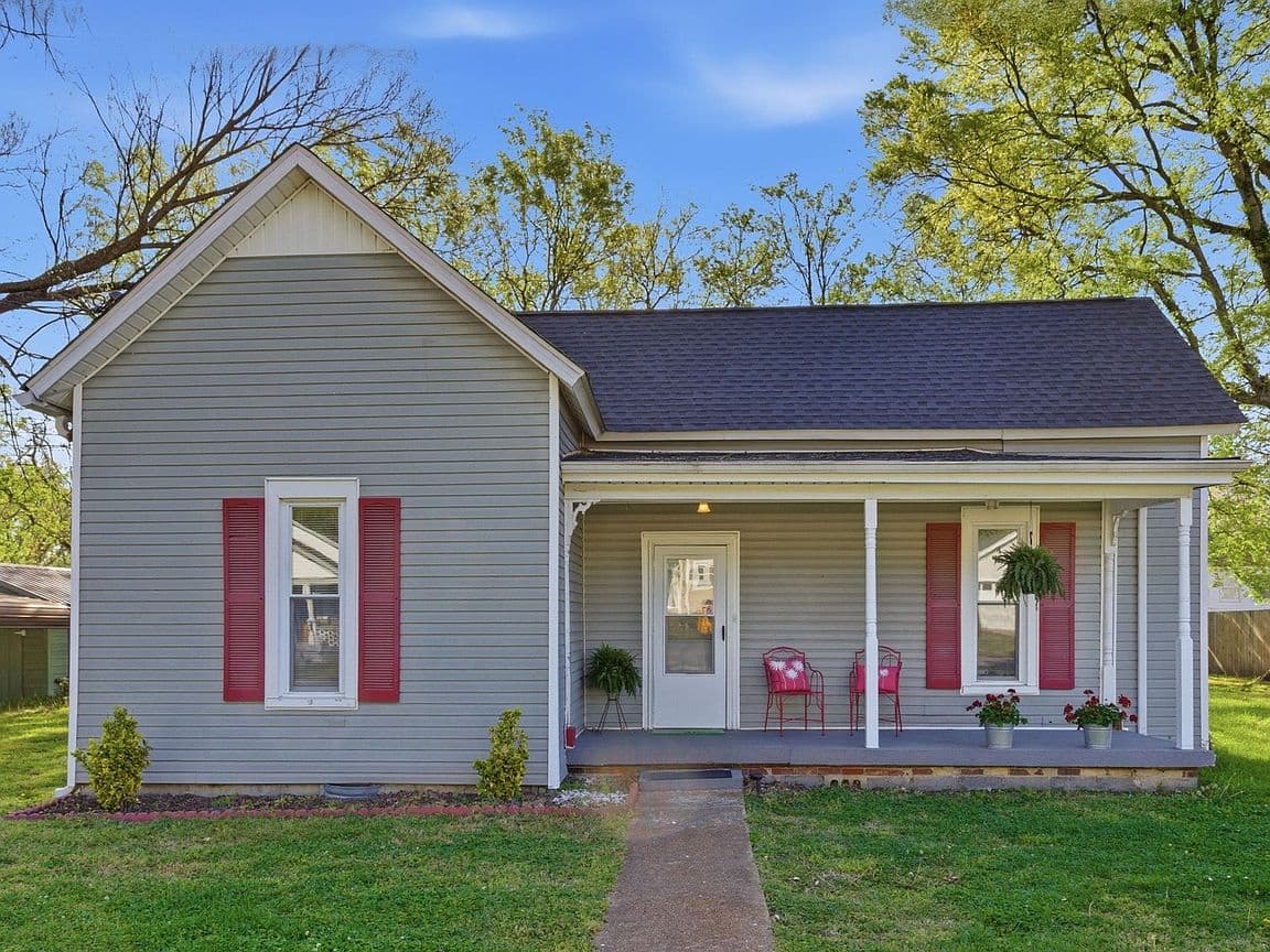 Primary listing photo