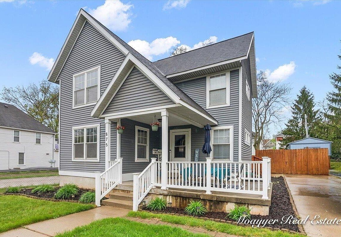 Primary listing photo