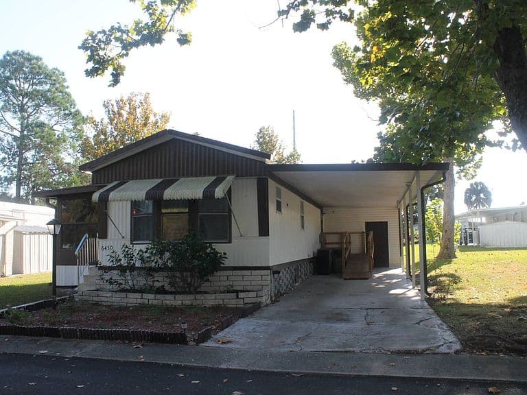 Listing photo