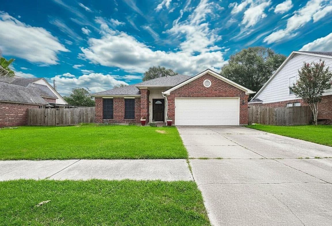 Primary listing photo