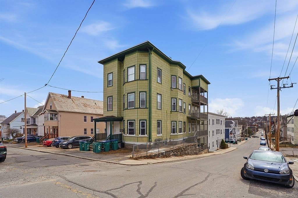 Primary listing photo