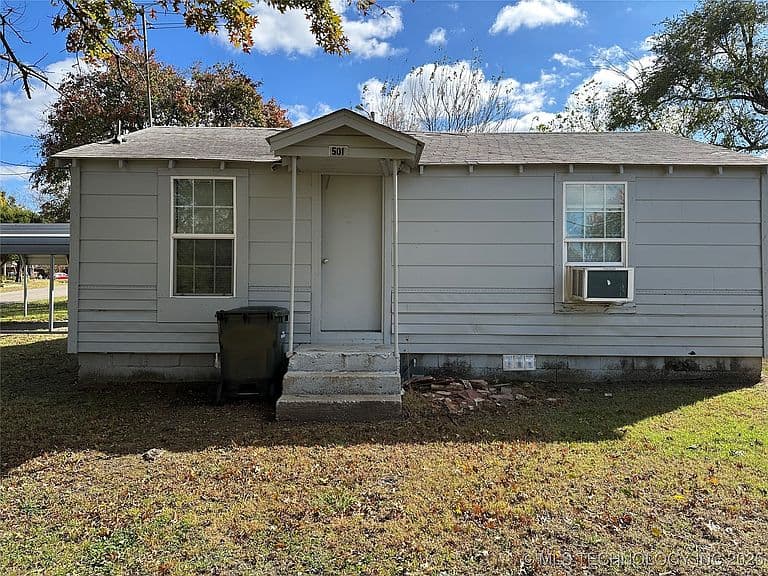 Listing photo 4