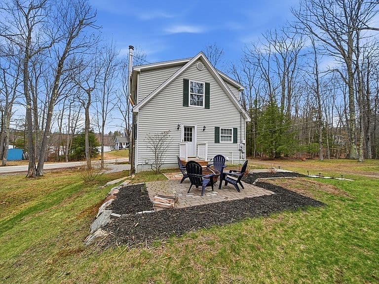 Listing photo 5
