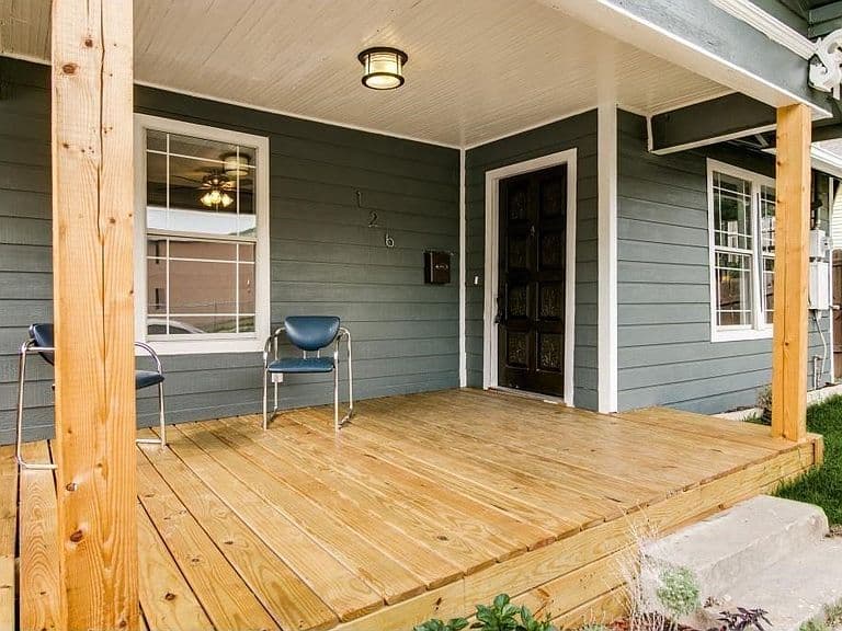 Listing photo 3