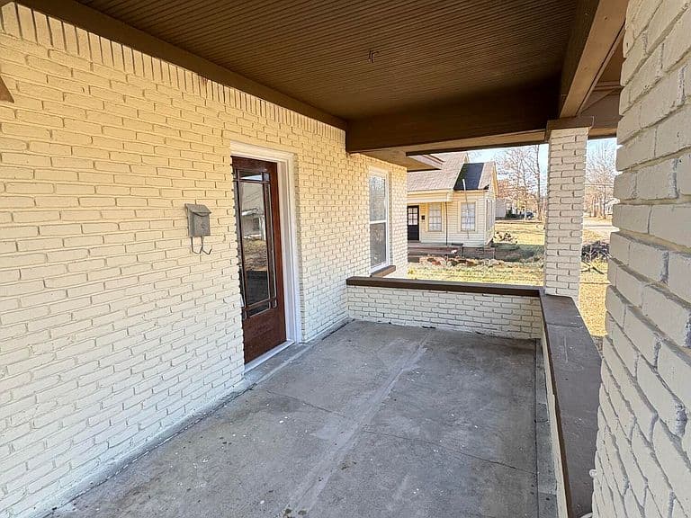 Listing photo 4