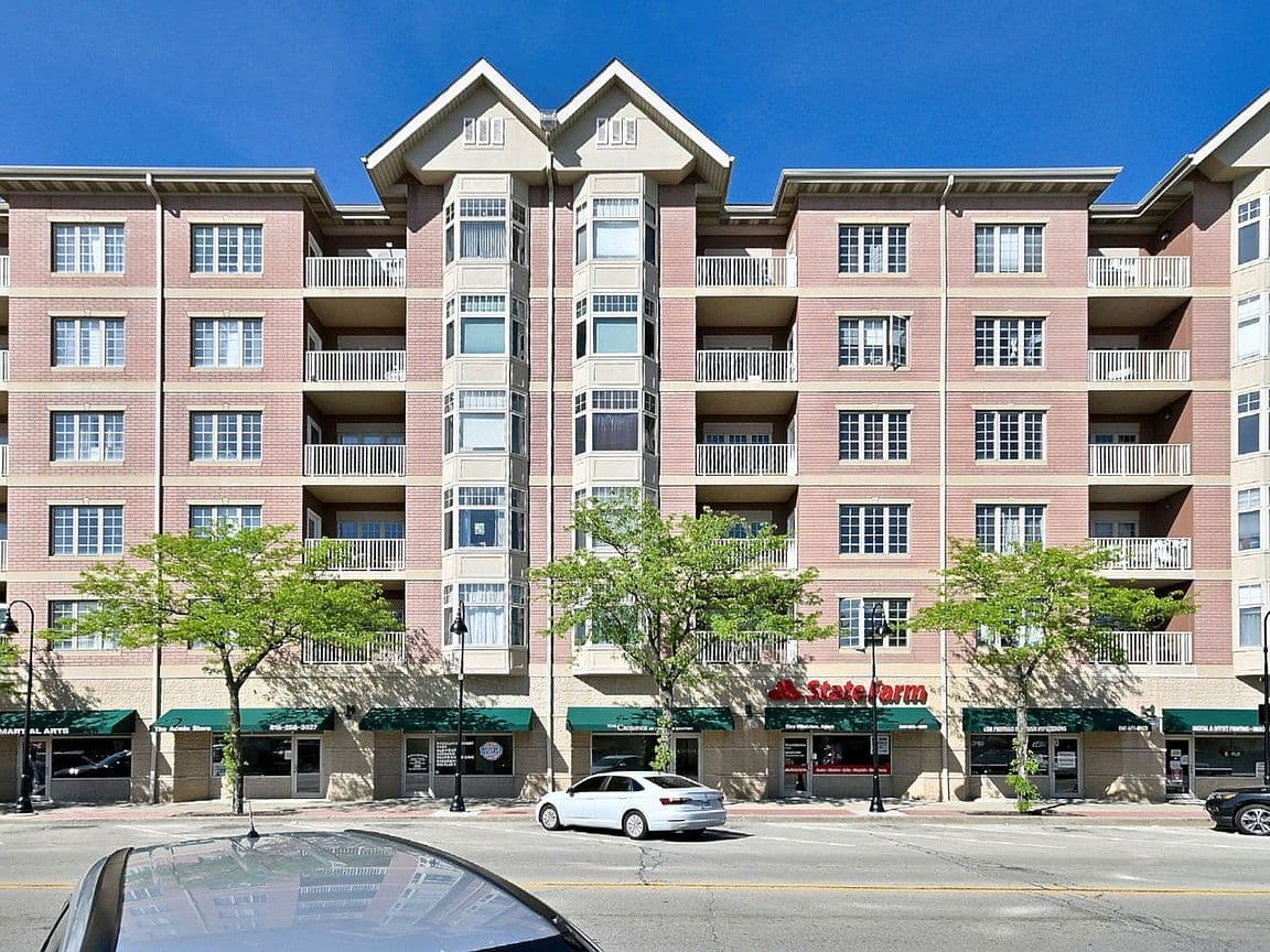 Primary listing photo