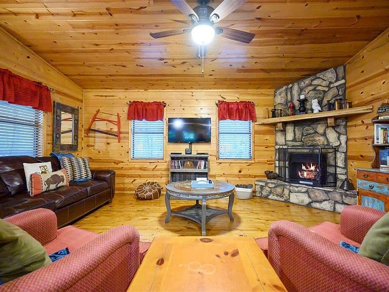 Listing photo 5