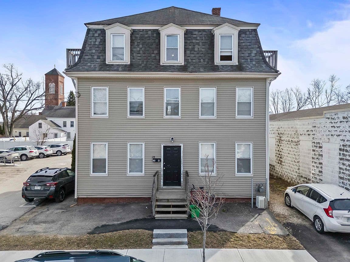 Primary listing photo