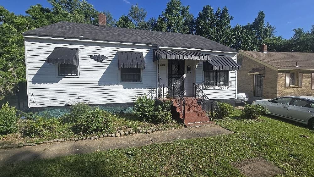 Primary listing photo