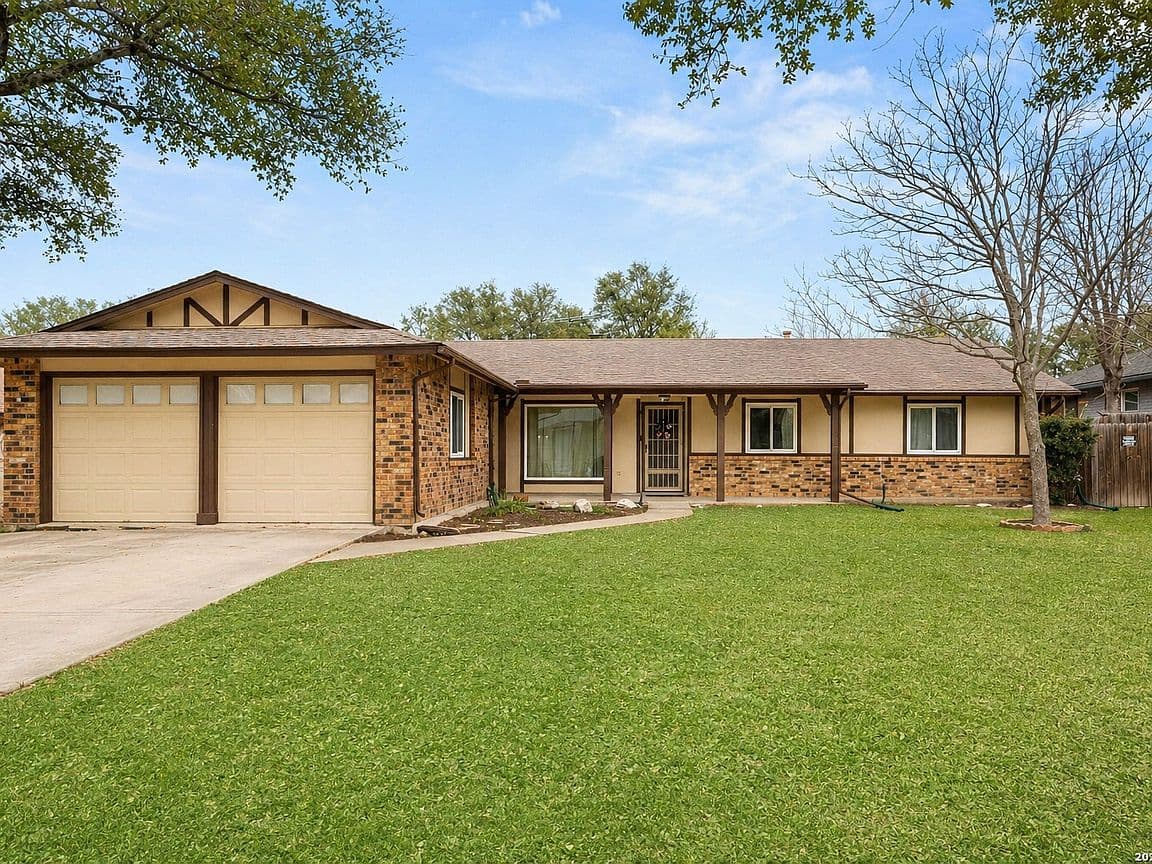 Primary listing photo