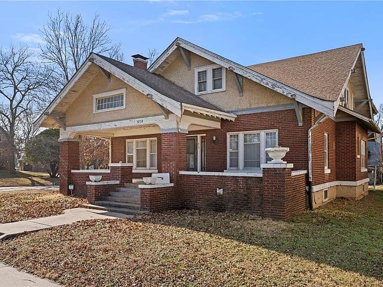 Listing photo 3