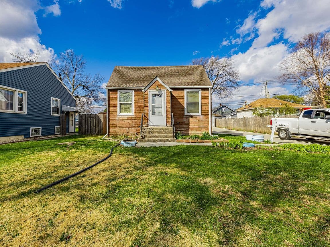 Primary listing photo