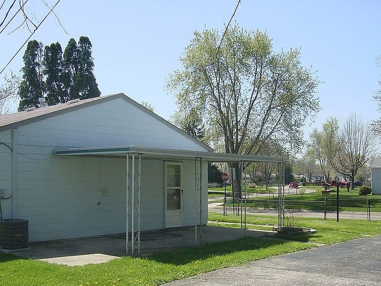 Listing photo 4
