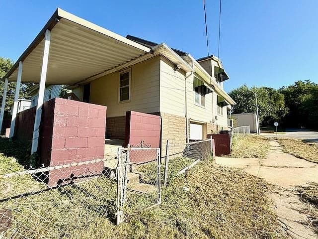 Listing photo 4