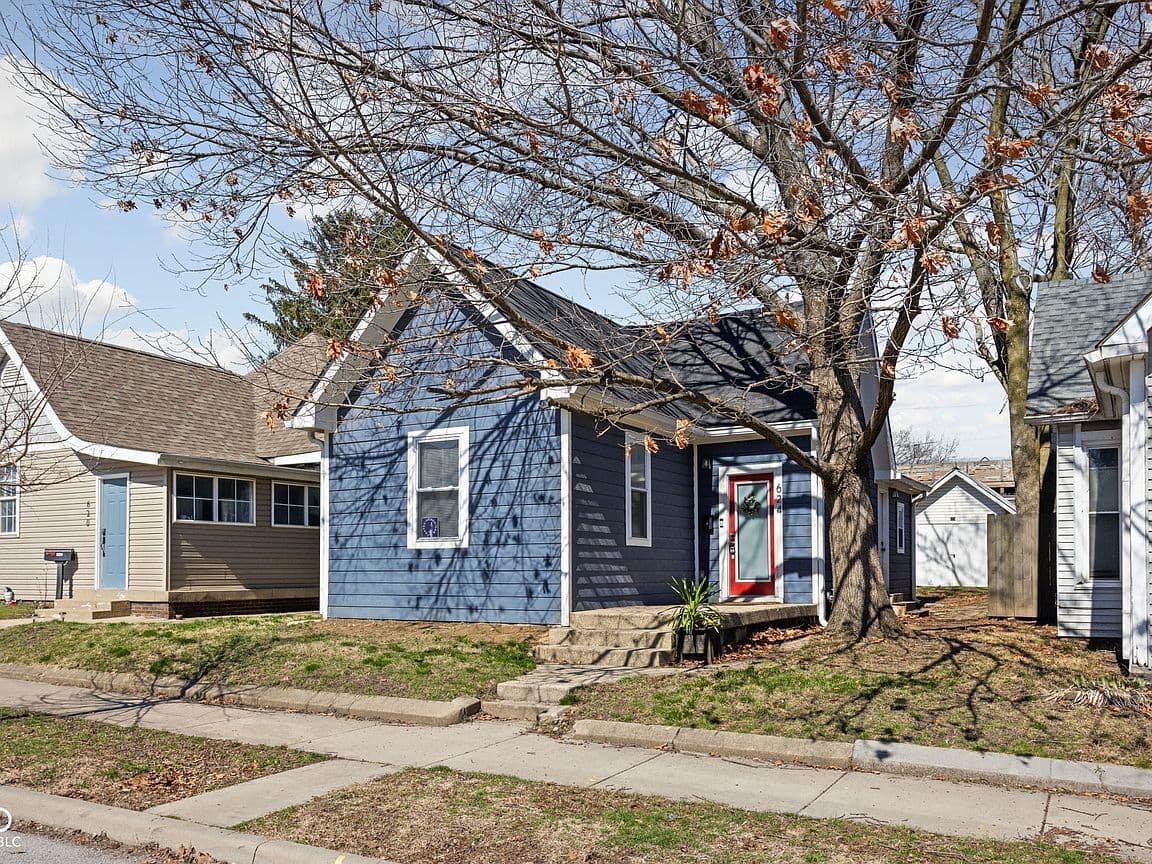 Primary listing photo