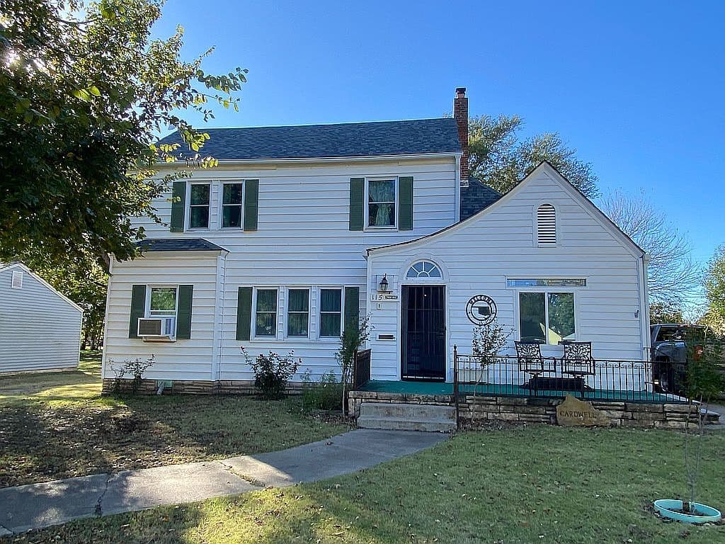 Primary listing photo