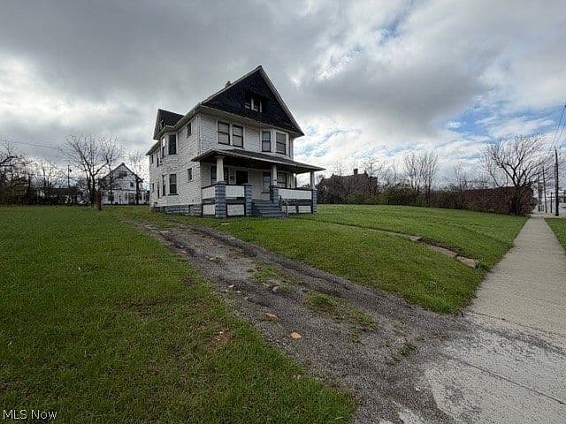 Listing photo 3