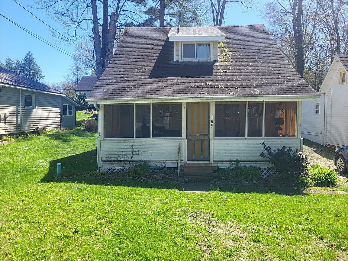 Primary listing photo