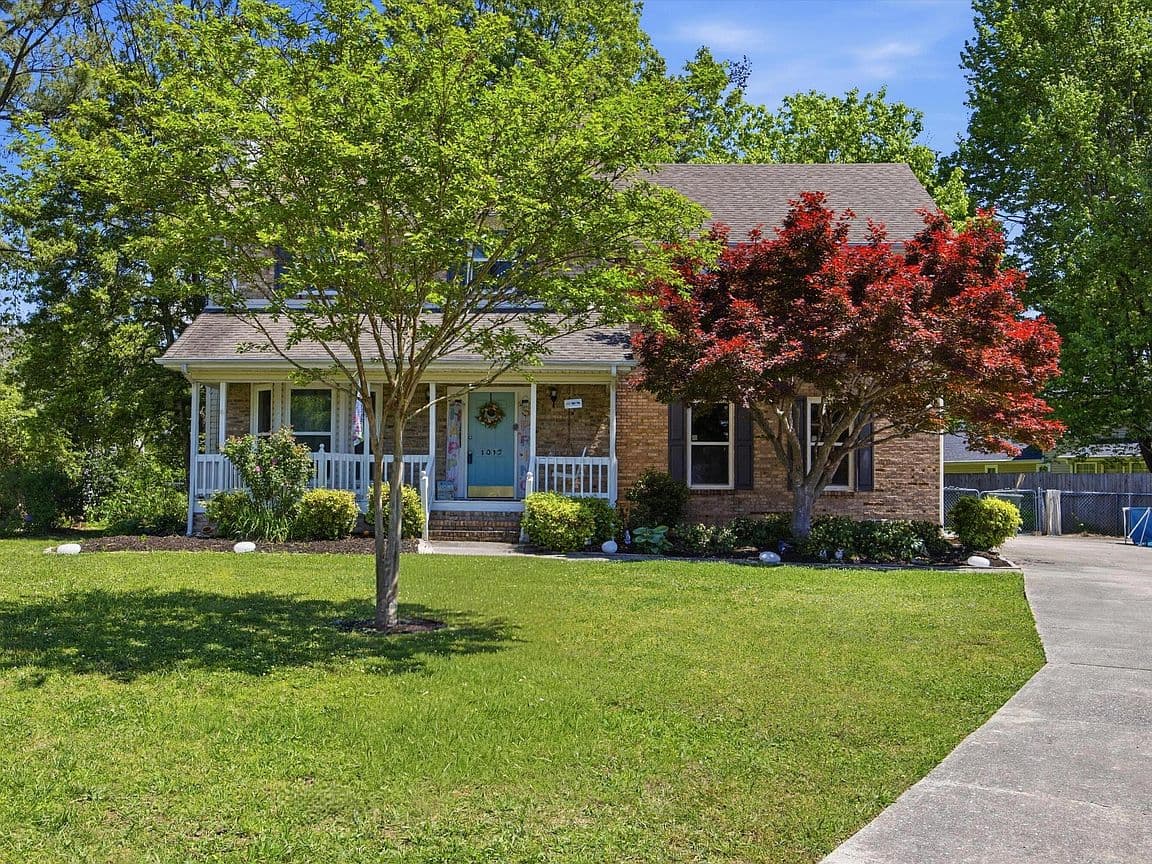 Primary listing photo