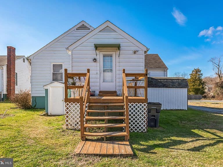 Listing photo 3