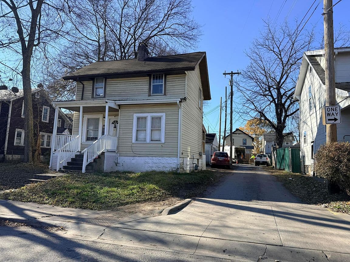 Primary listing photo