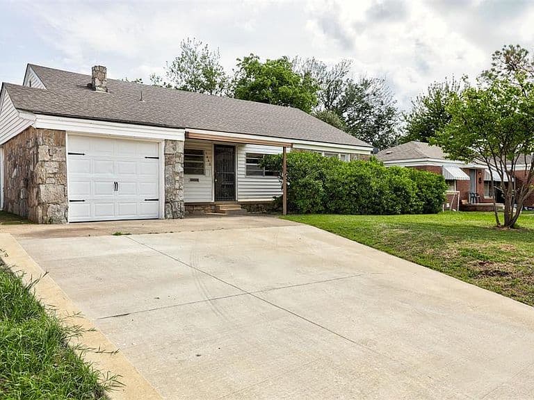 Listing photo 4