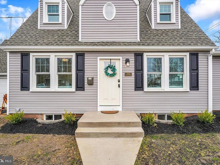 Listing photo 4