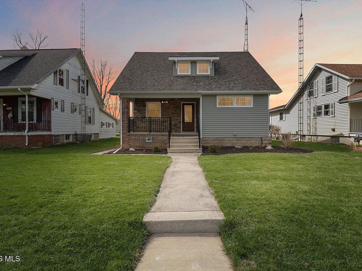 Primary listing photo