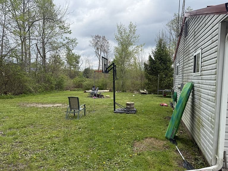 Listing photo 5