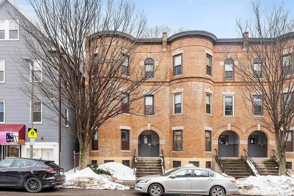 Primary listing photo