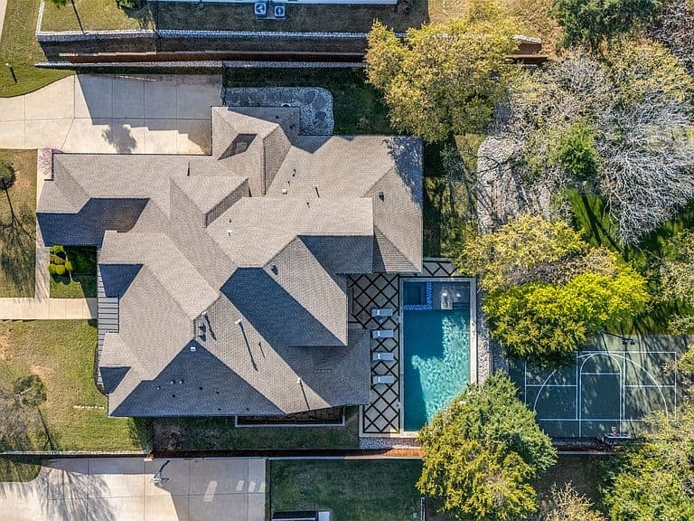 Listing photo