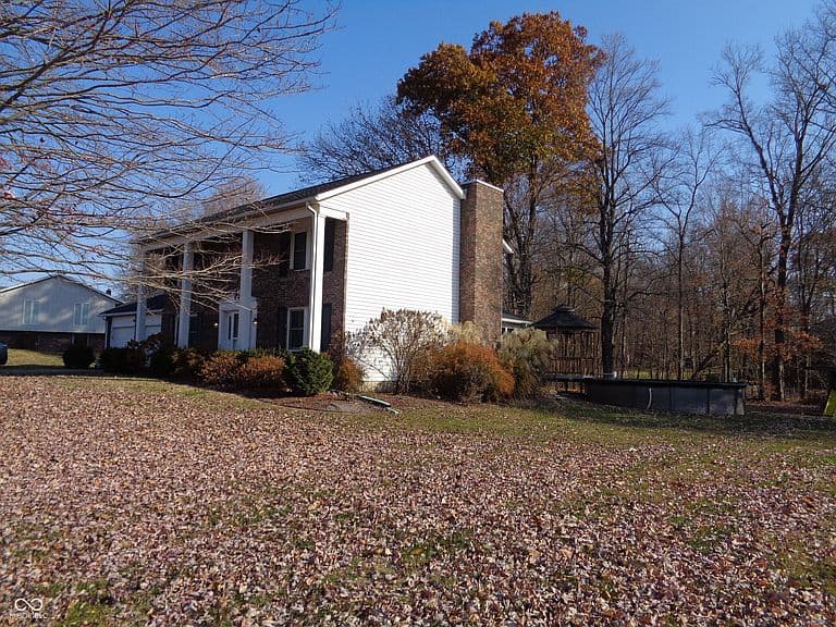 Listing photo 4