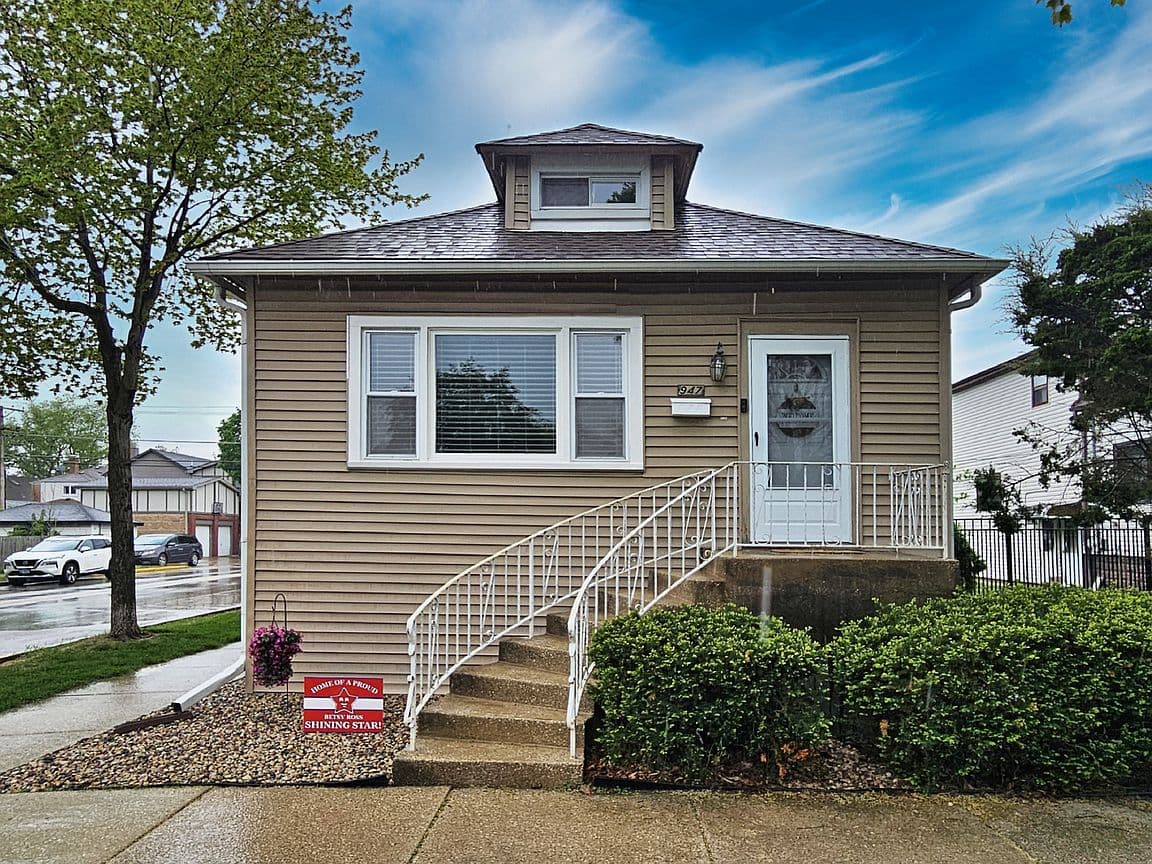 Primary listing photo