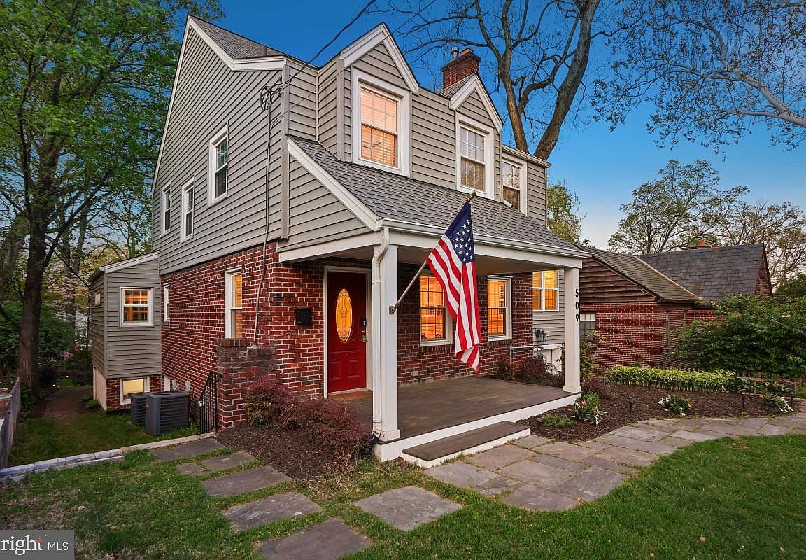 Primary listing photo