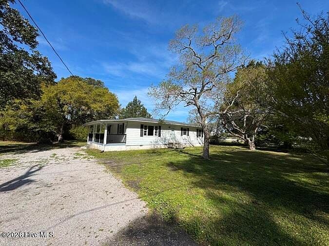 Listing photo 4