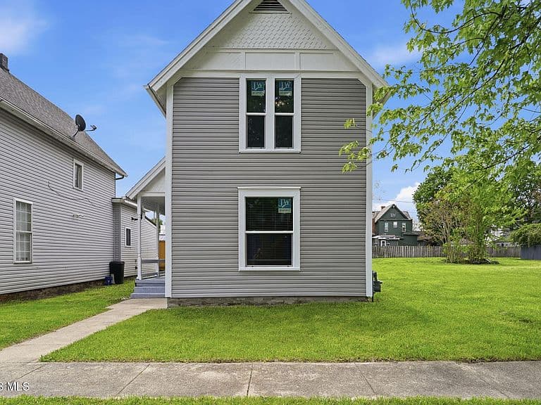 Listing photo