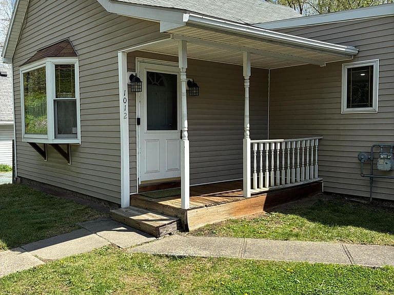 Listing photo 5