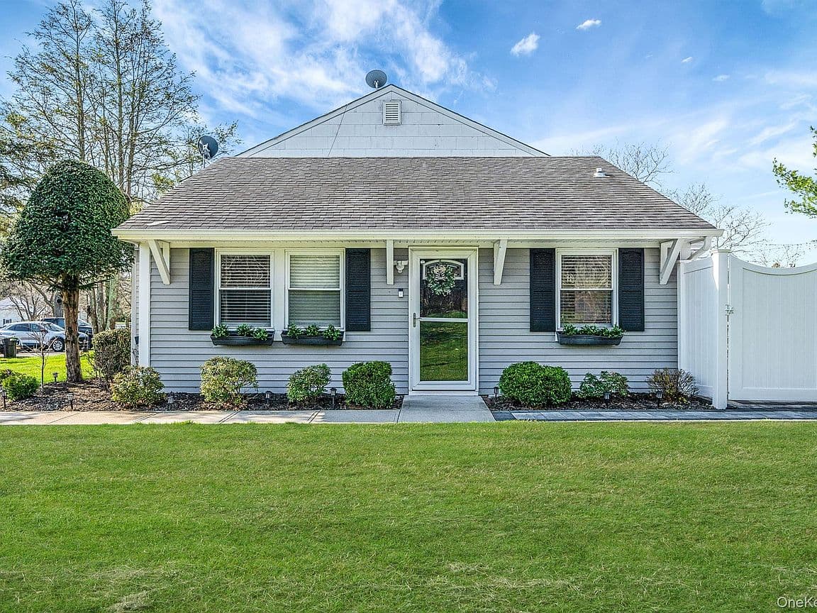 Primary listing photo