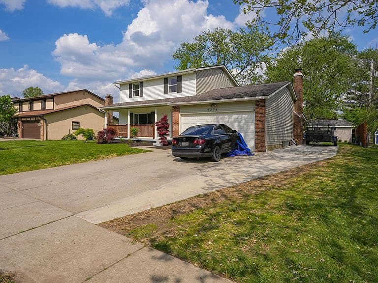 Listing photo 4