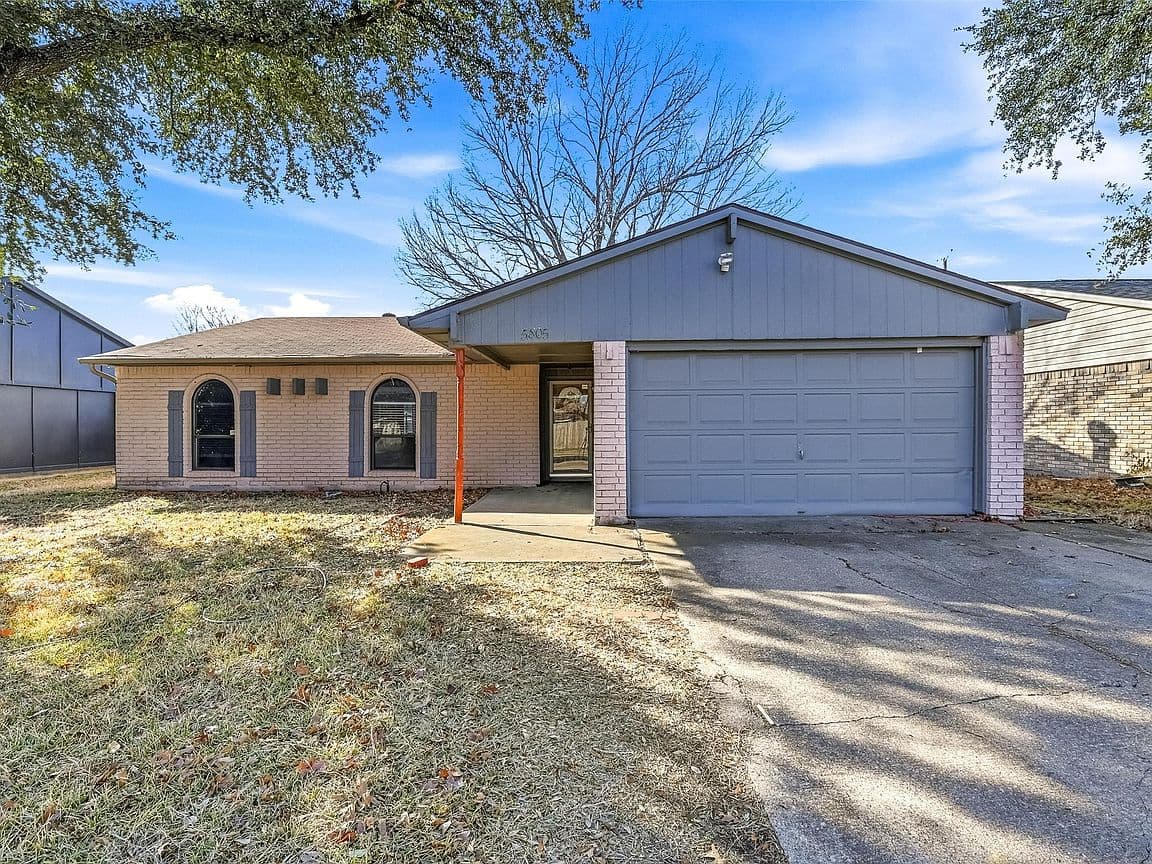 Primary listing photo