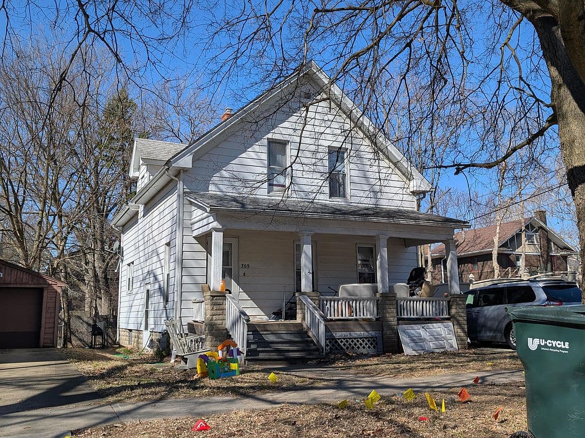 Primary listing photo