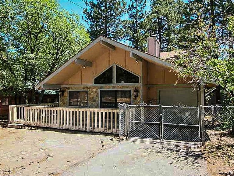 Listing photo